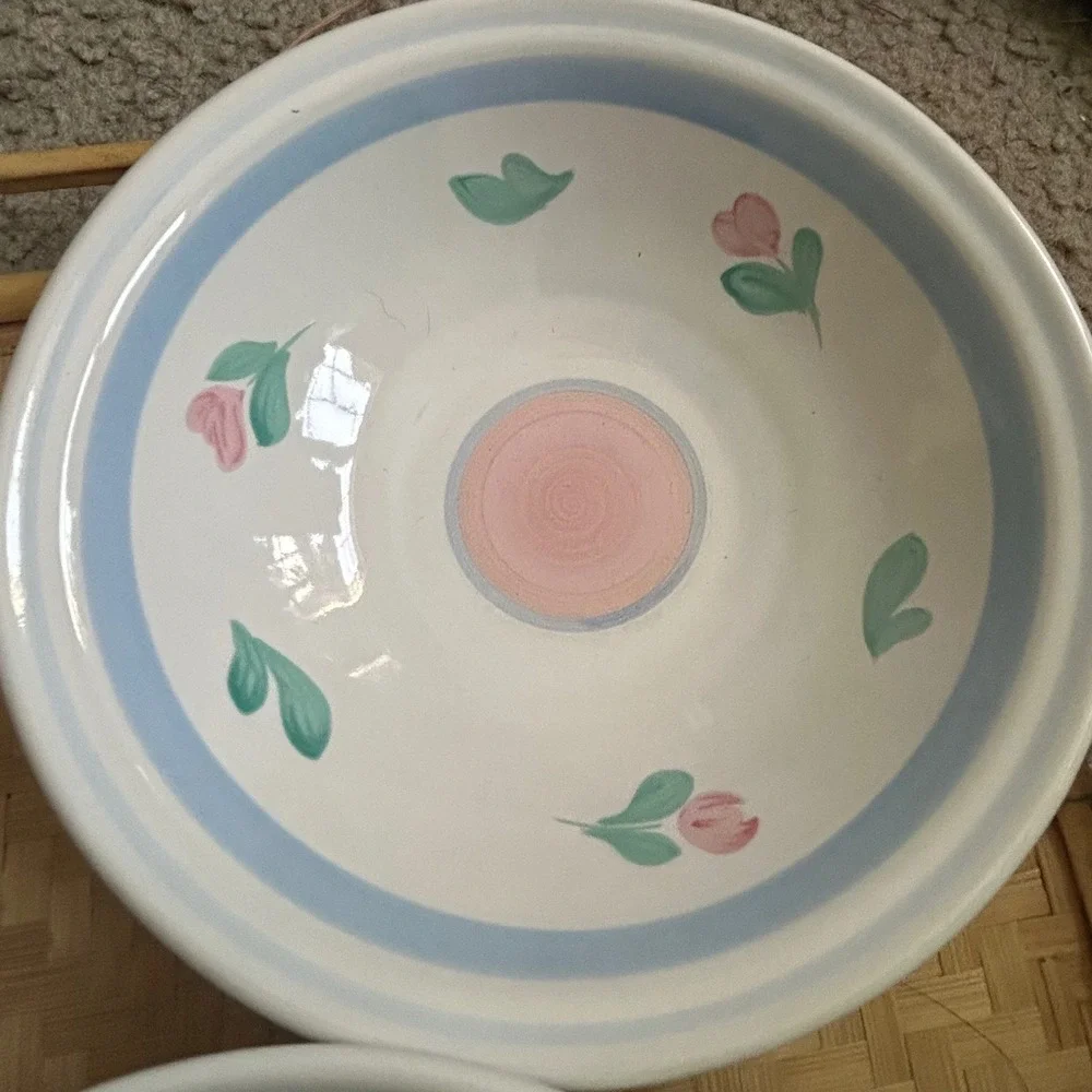 International Tableworks Capri 9123 Cereal Bowls Set of 4 Pink Tulip Stoneware
